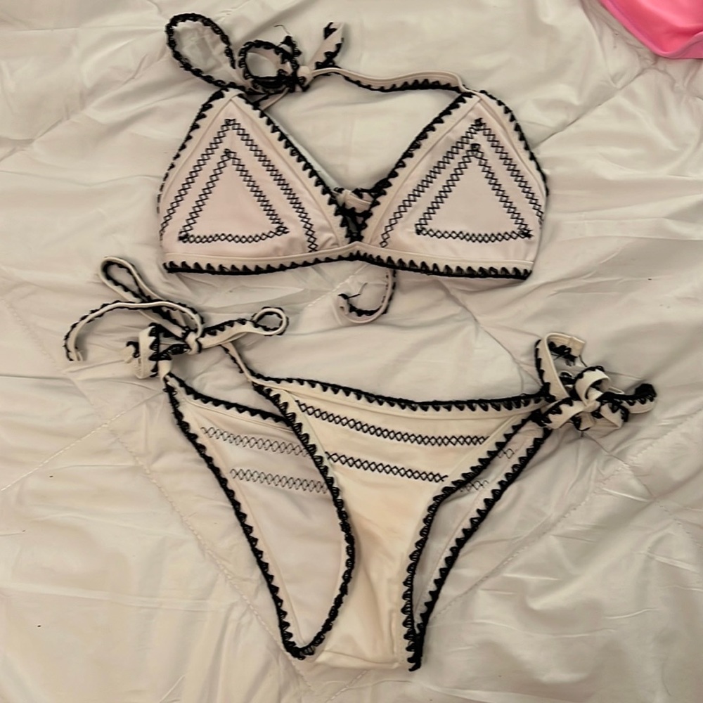 Black and white bikini two piece
